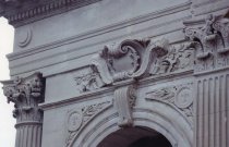 Handlel Library, carving detai